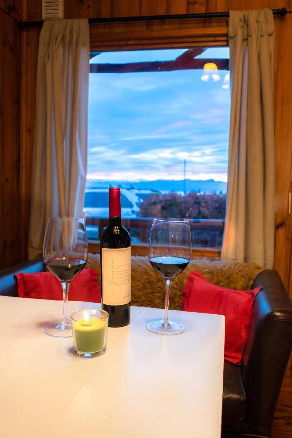 Paraiso Patagonico Bungalows And Aparts 엘 칼라파테 외부 사진